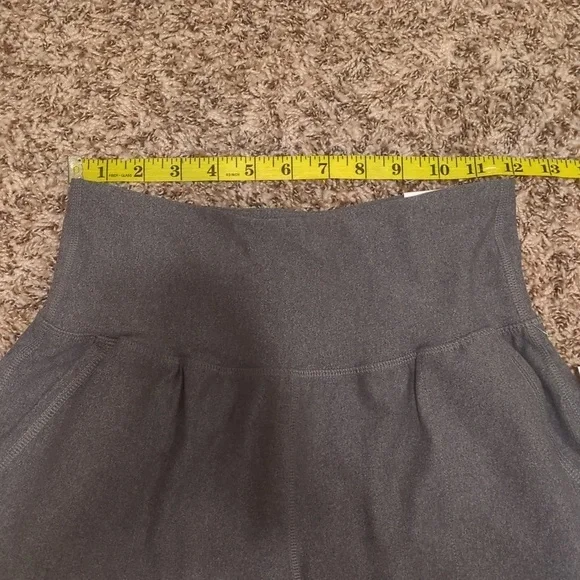 Old Navy powersoft women's gray high rise go dry joggers ankle length - Picture 8 of 12